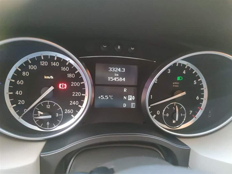 Mercedes-Benz R-class