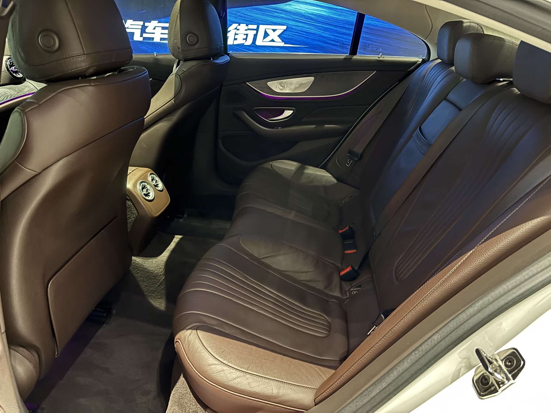 Mercedes-Benz CLS, 2020 16