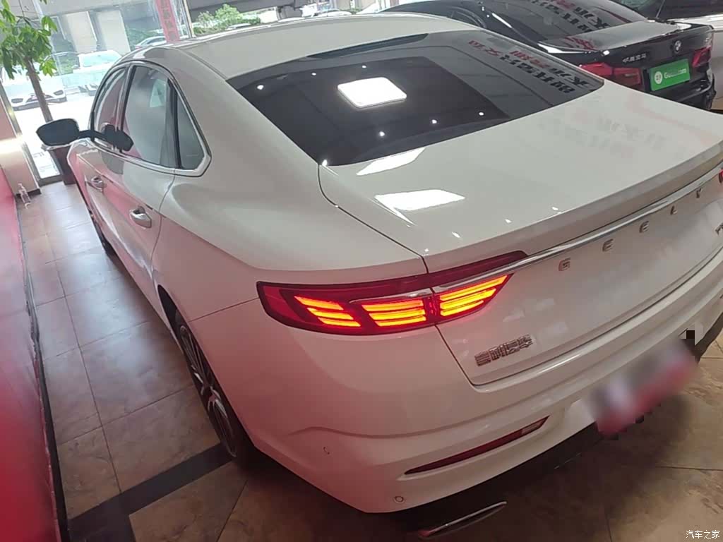 Geely Preface, 2022 все фото