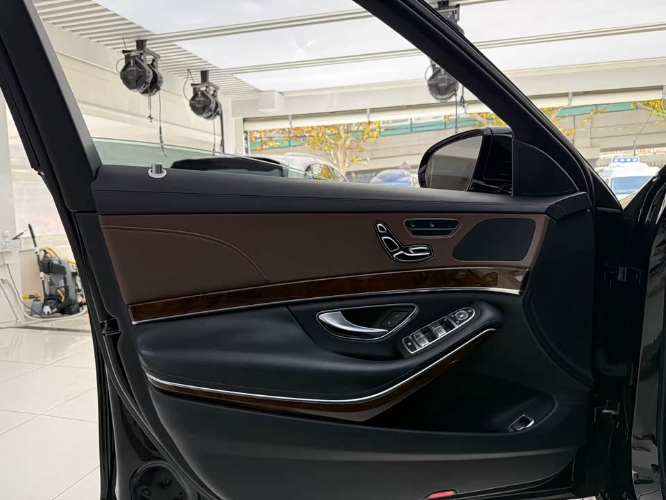 Mercedes-Benz S-class