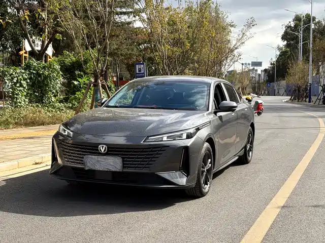 Changan Yida 2024 — купить из Китая под заказ