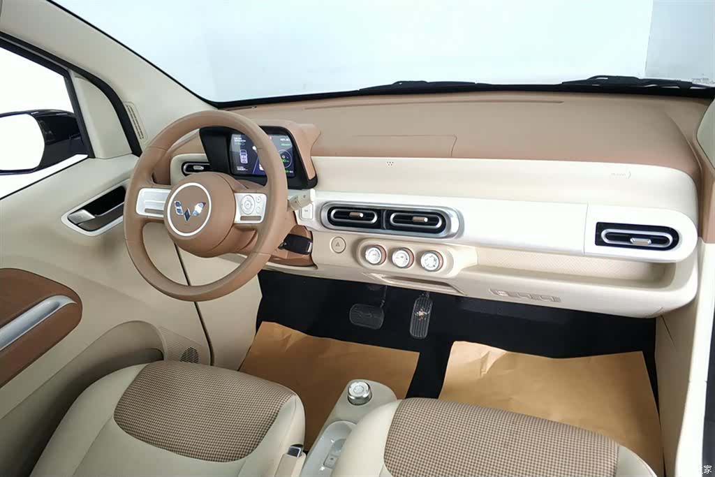 Wuling MINIEV, 2025 12