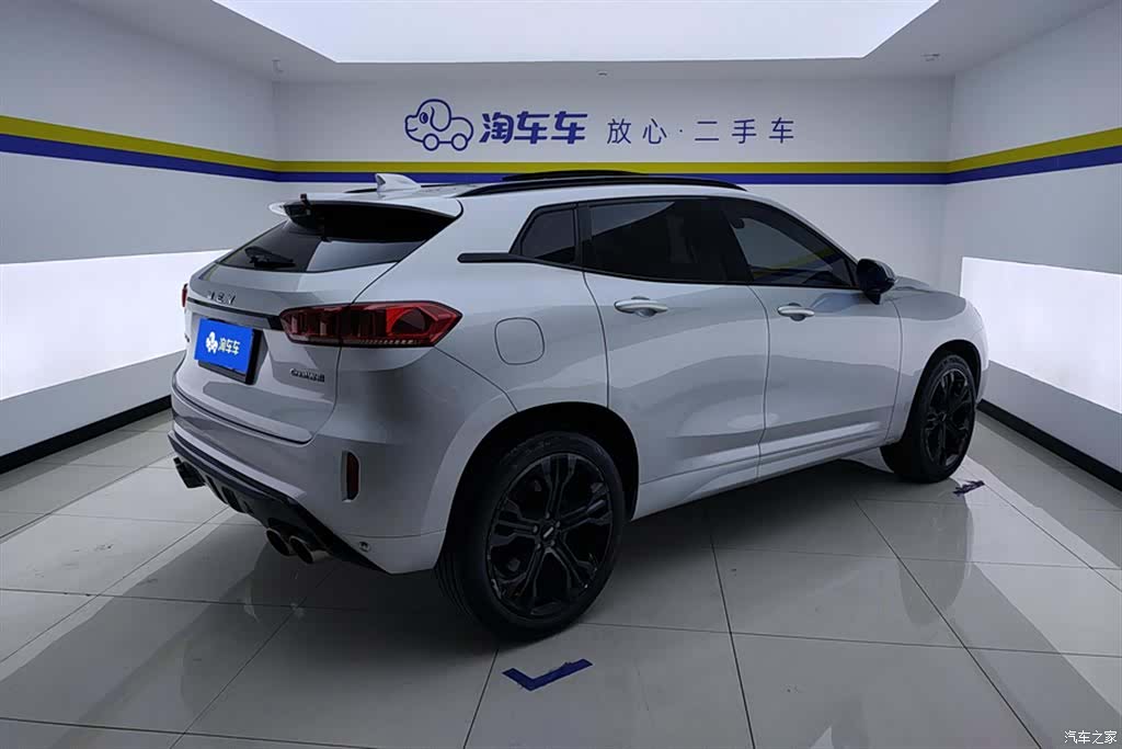 WEY VV7, 2017 3
