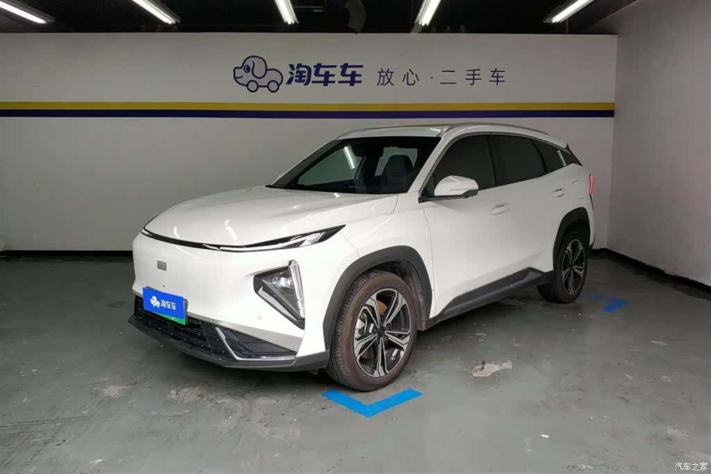 Geely Galaxy L7