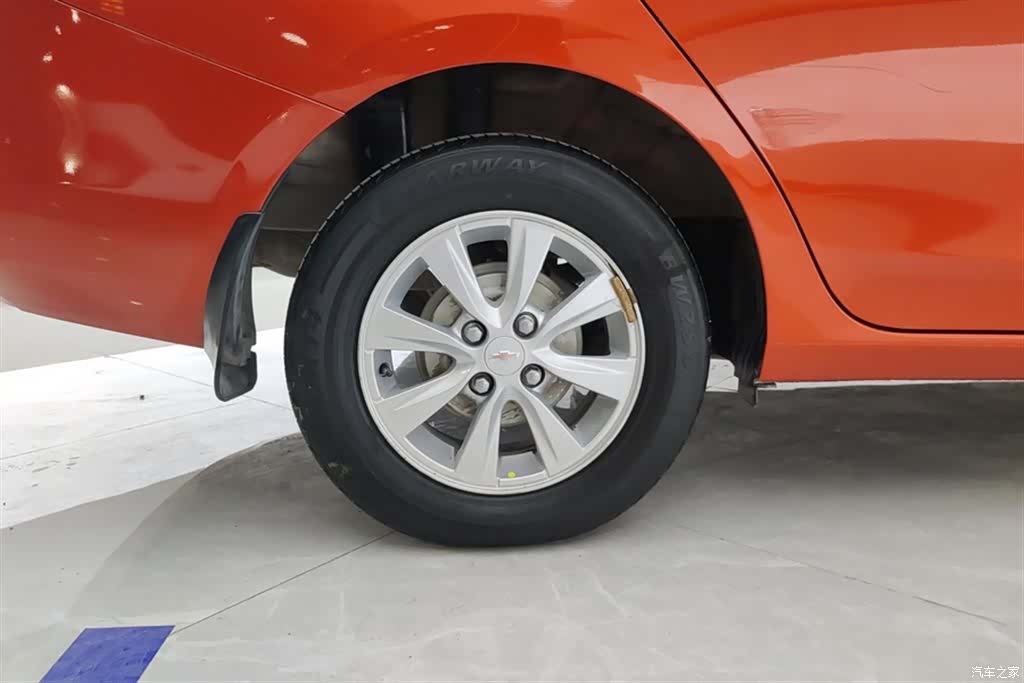 Chevrolet 3, 2015 6
