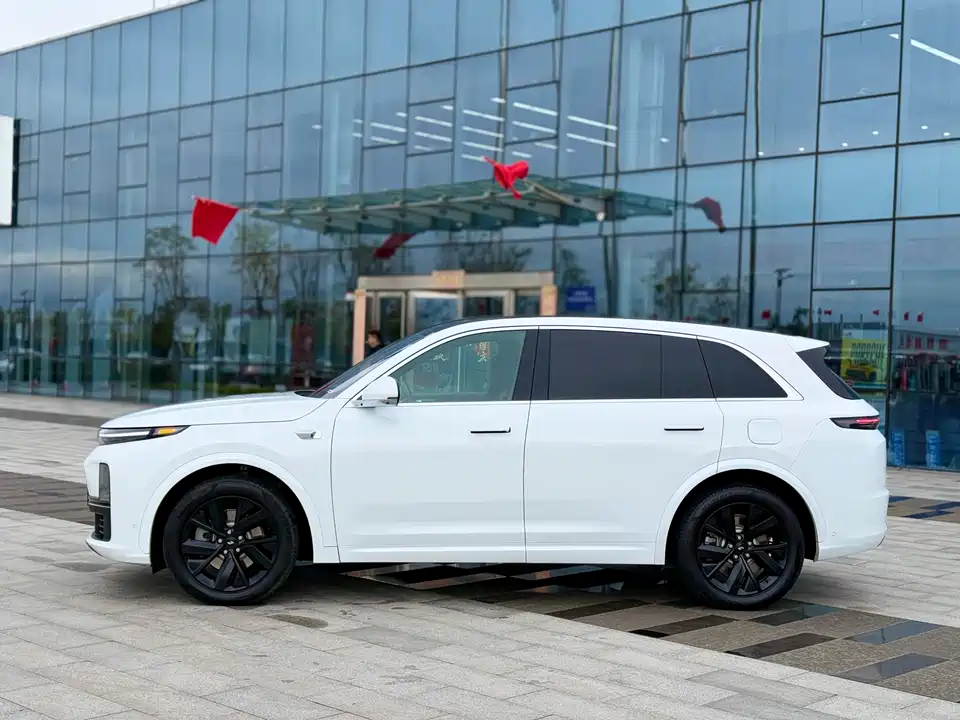 Li Auto Ideal L7