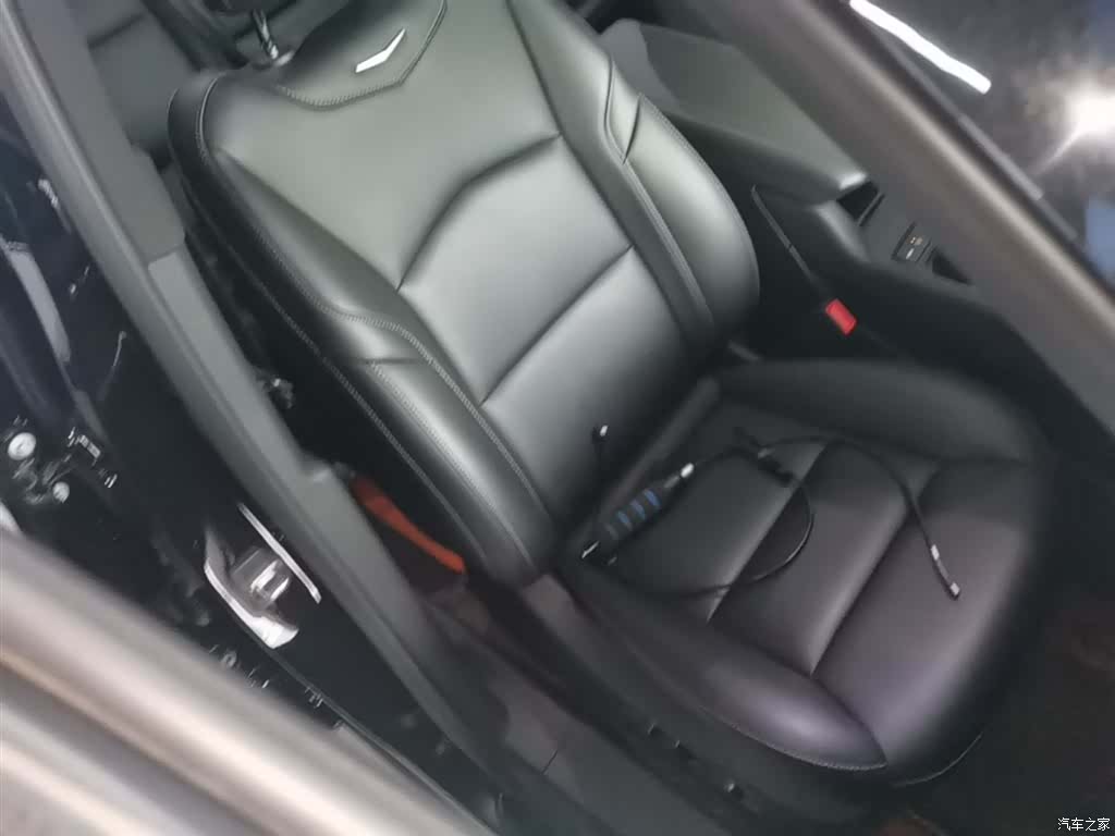 Cadillac XT4, 2020 24