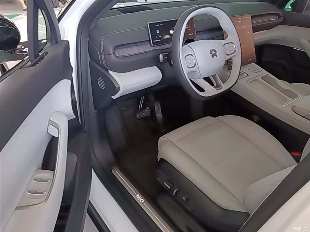 NIO ES6, 2024 16