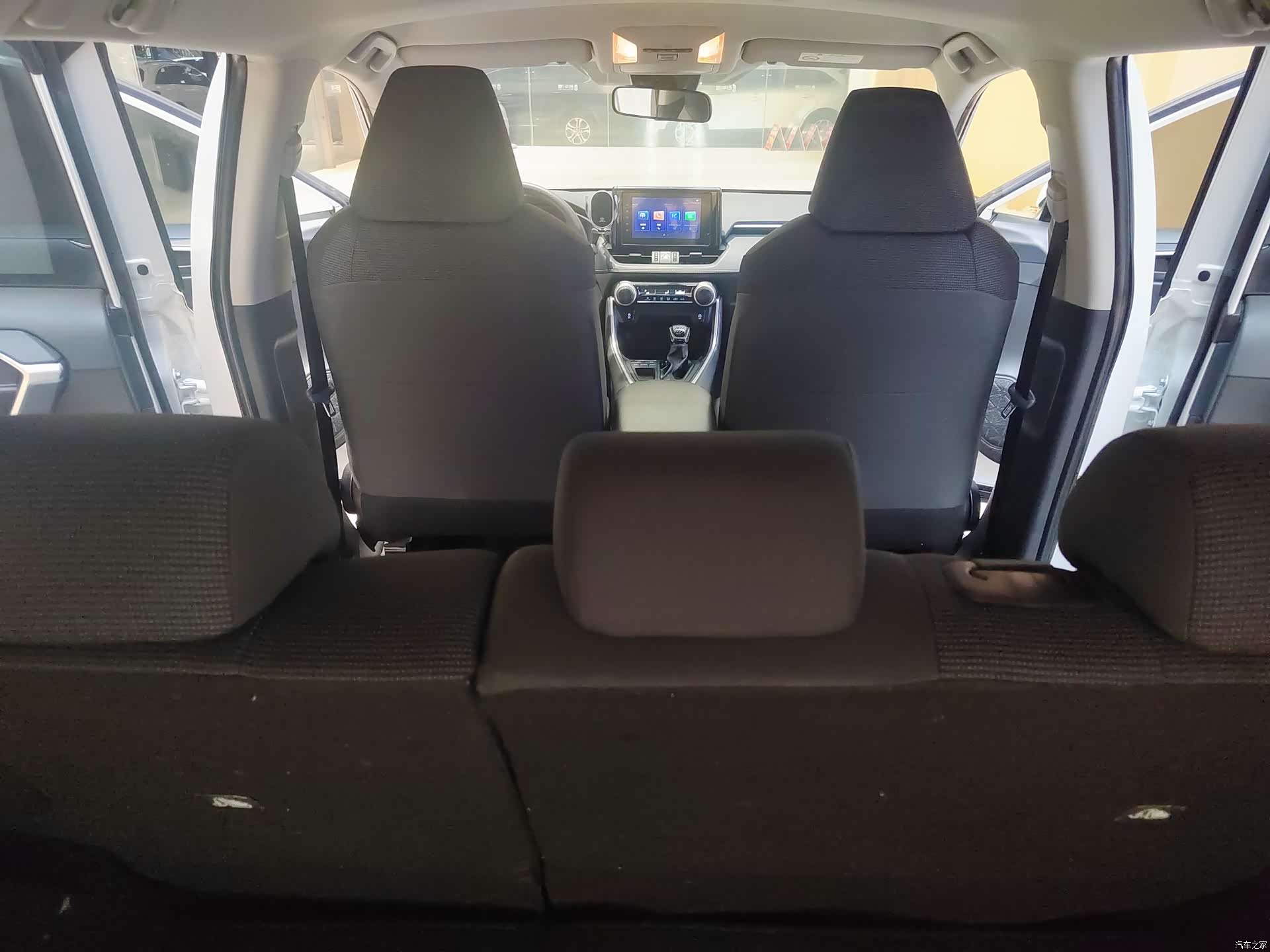 Toyota RAV4, 2022 25