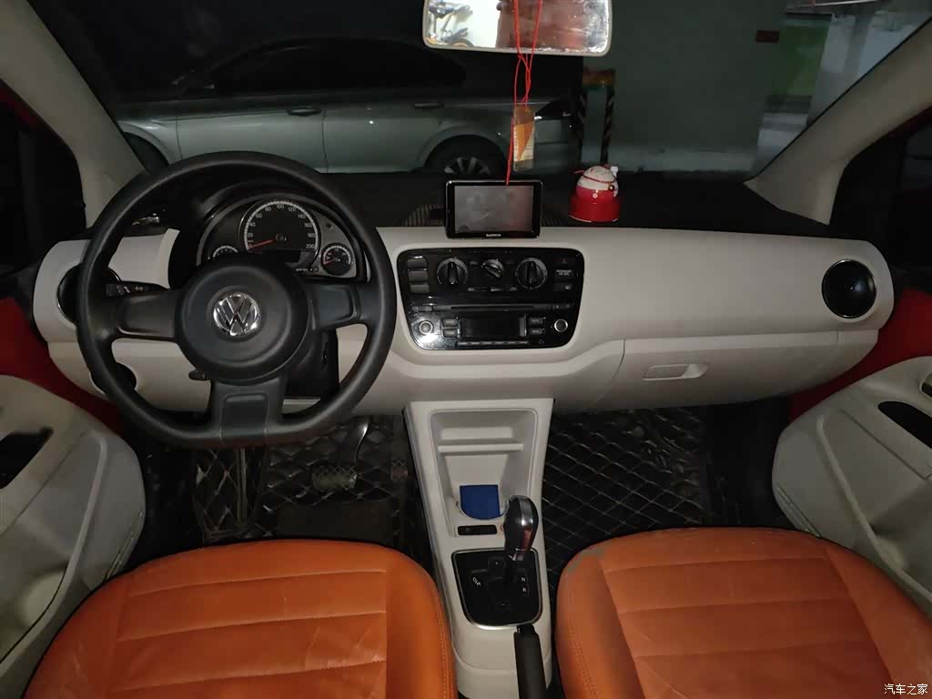 Volkswagen up, 2016 13