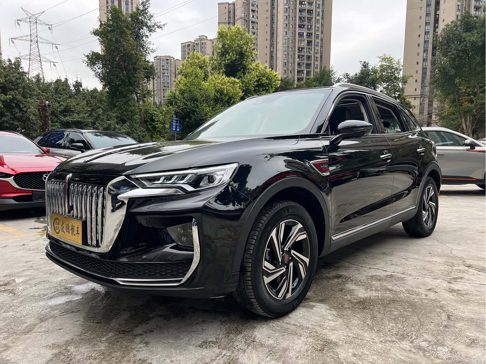 Hongqi HS5, 2023 1