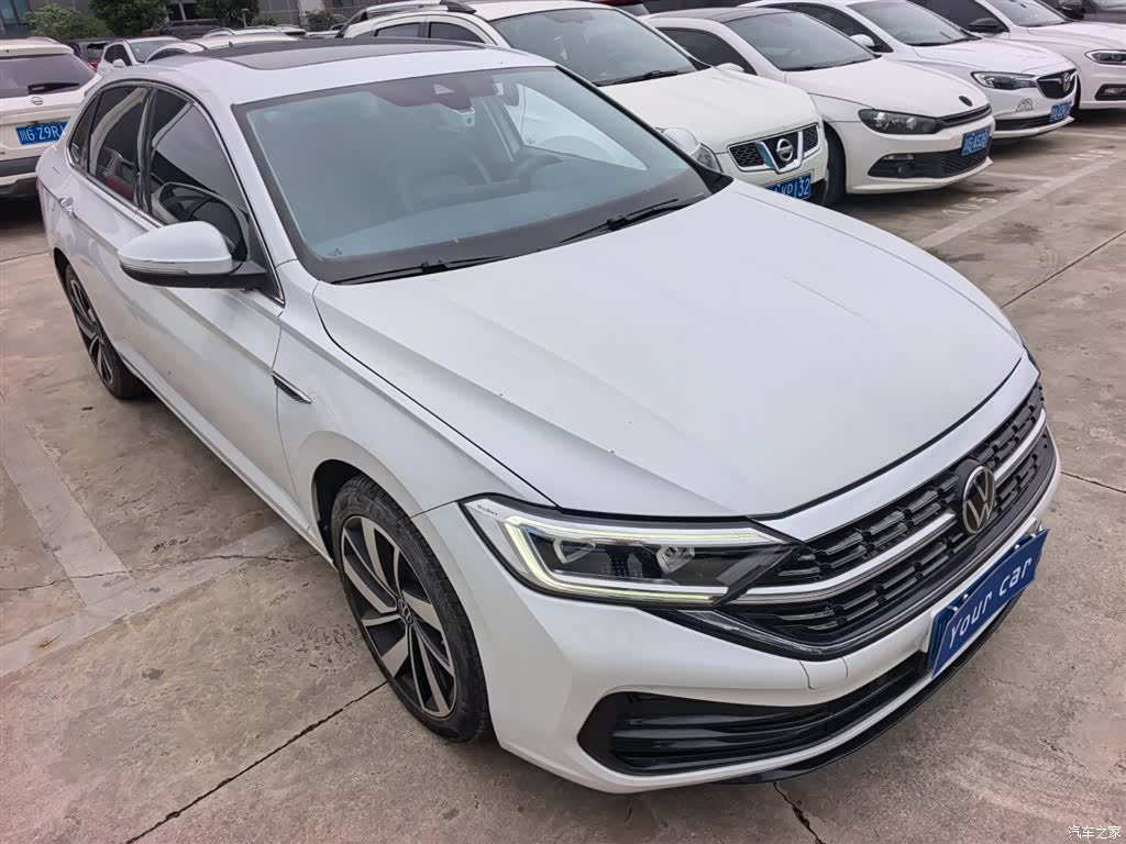 Volkswagen Sagitar, 2024 3