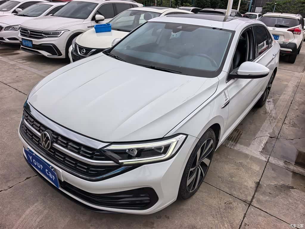Volkswagen Sagitar, 2024 1