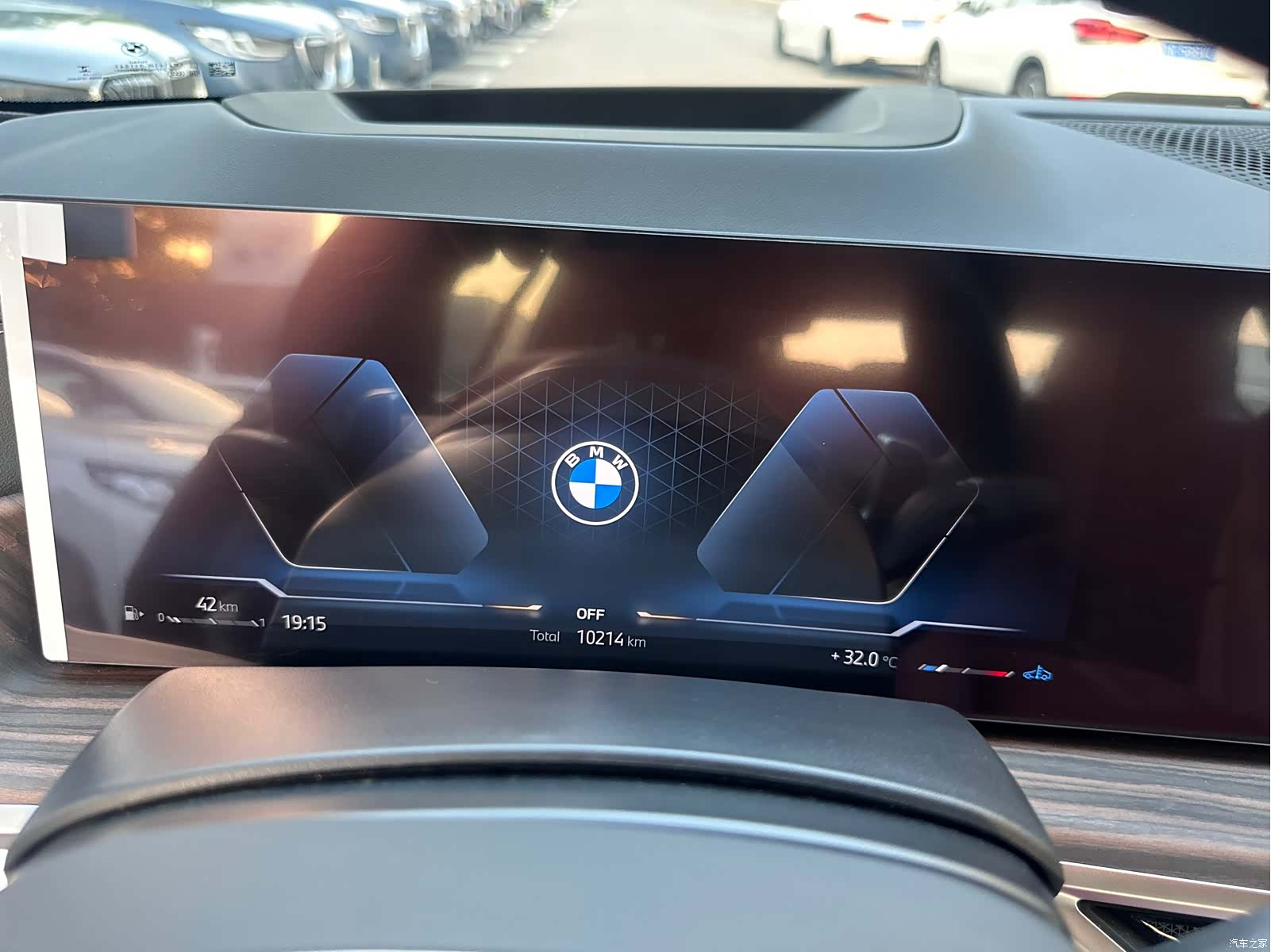 BMW X5, 2025 9