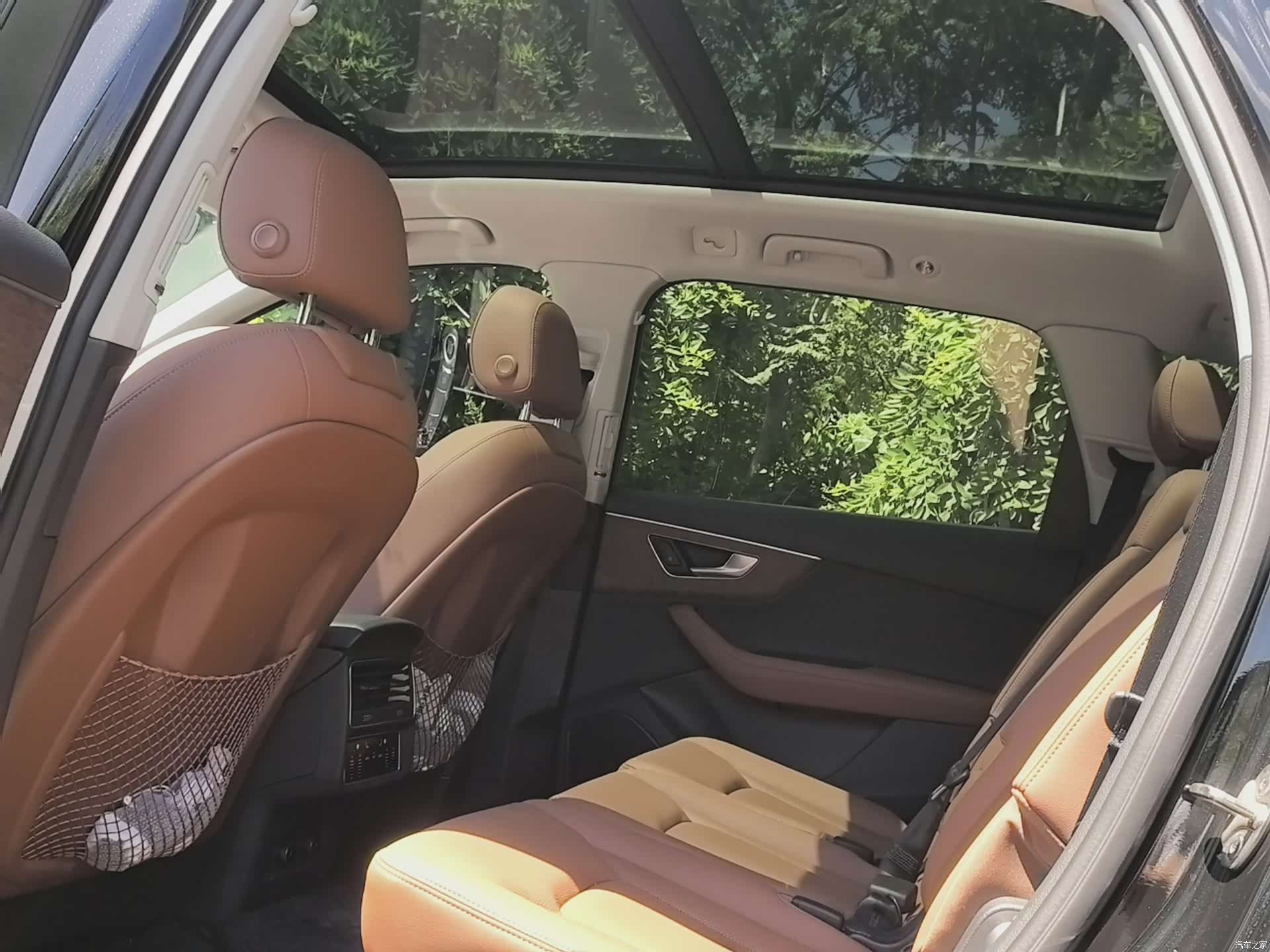 Audi Q7, 2026 13