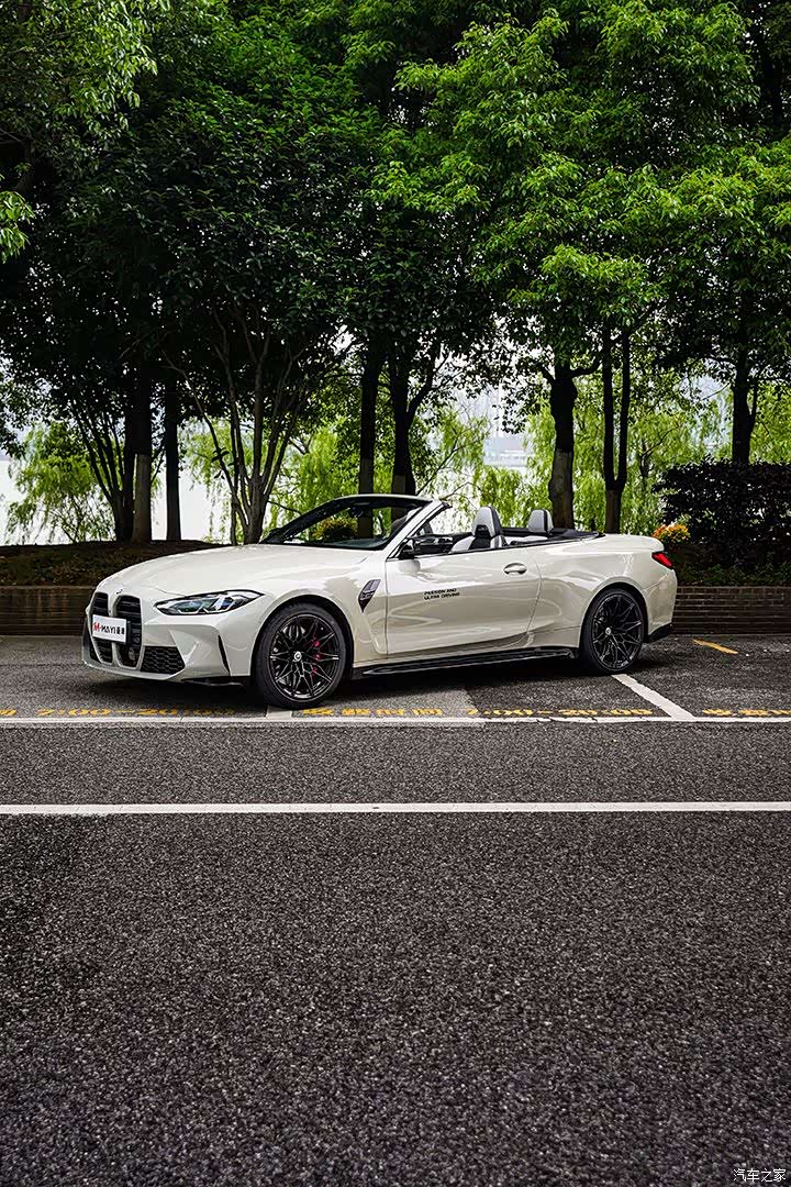 BMW M4, 2022 1