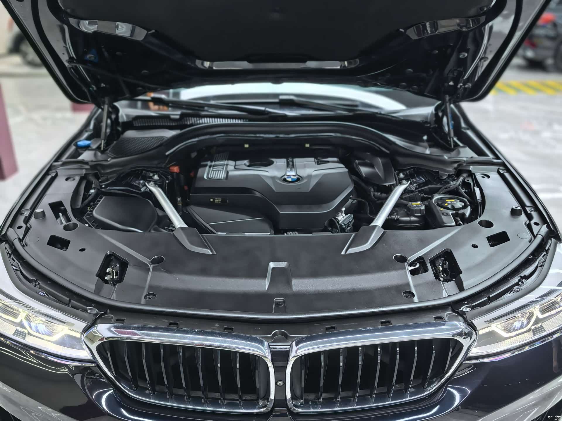 BMW 6 Series GT, 2018 38
