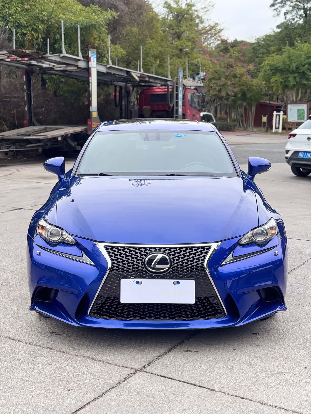 Lexus IS, 2016 2