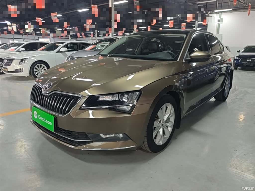 Skoda Superb, 2016 1