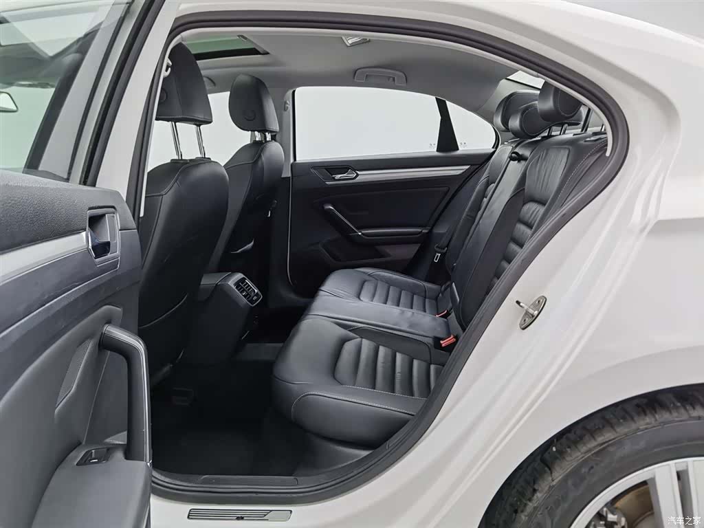 Volkswagen Lamando, 2017 15