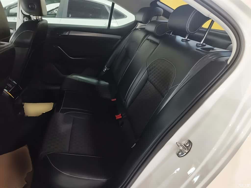 Skoda Superb, 2017 13