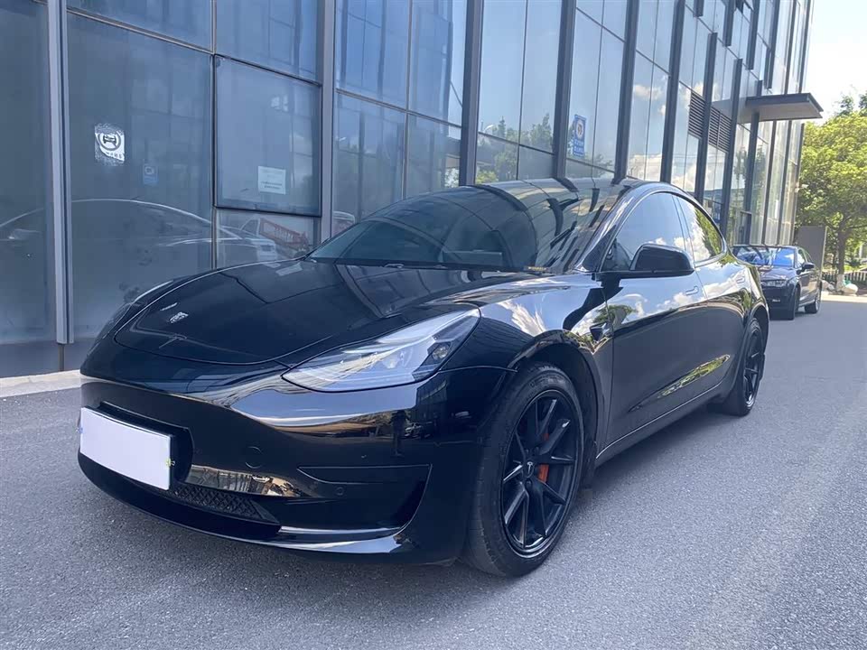 Tesla Model 3 Tesla Model 3