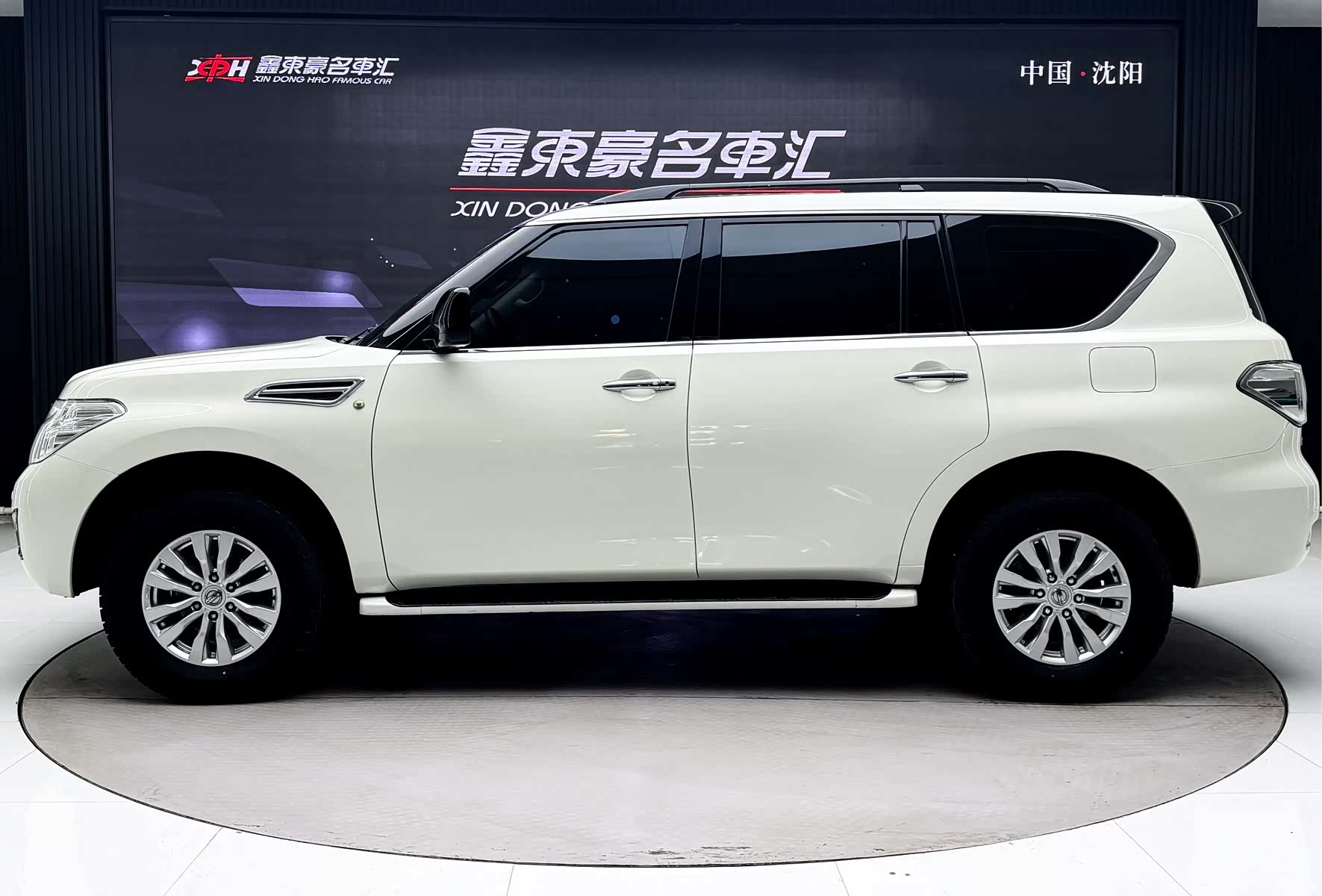 Nissan Patrol, 2017 4
