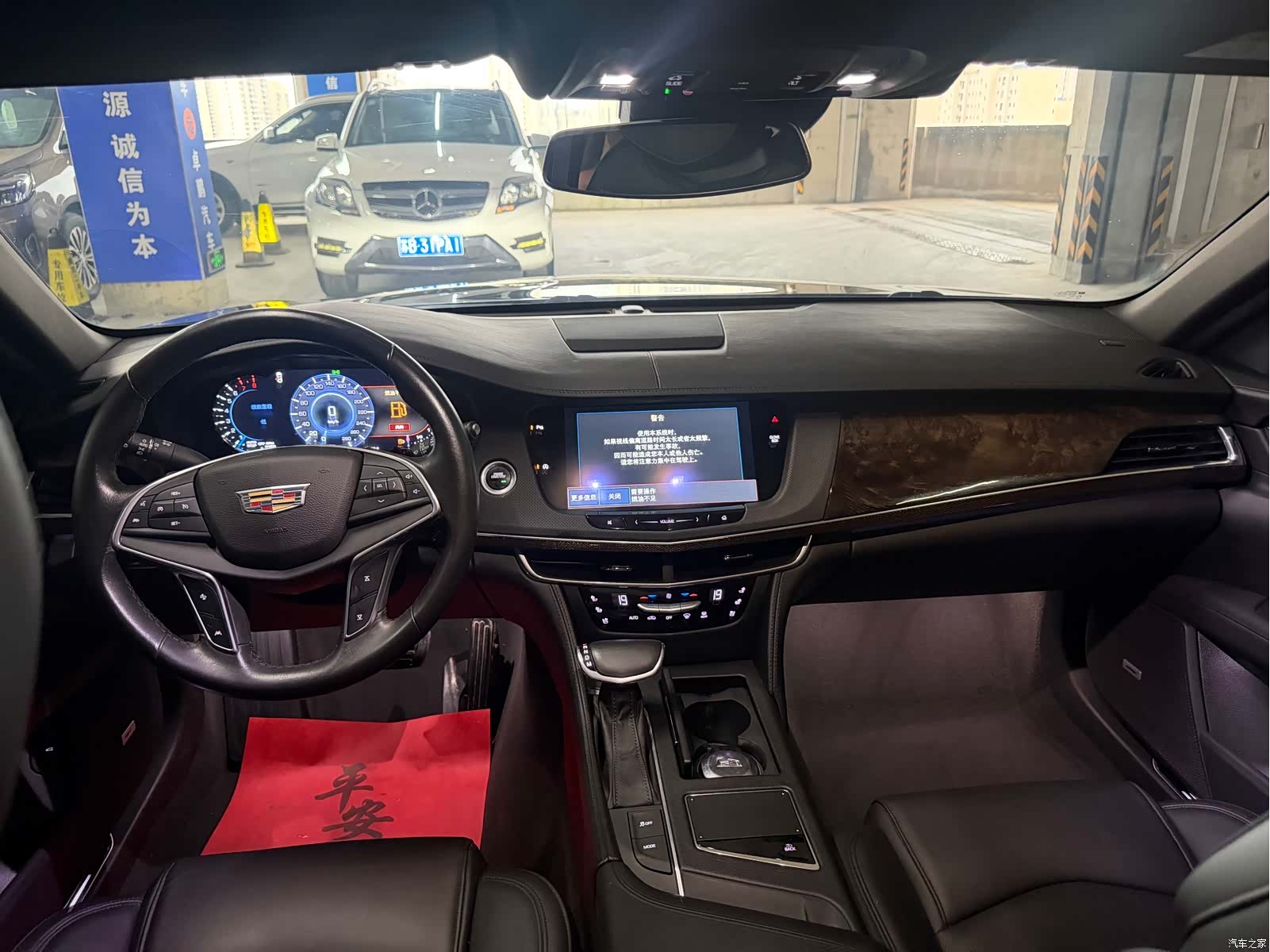 Cadillac CT6, 2018 все фото