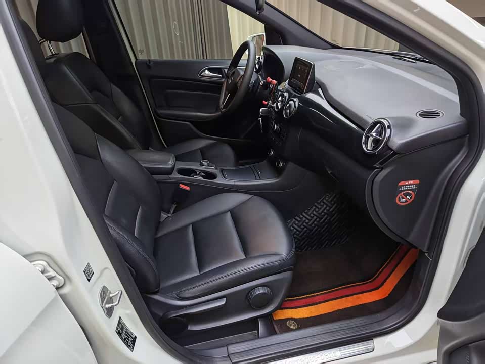 Mercedes-Benz Class B