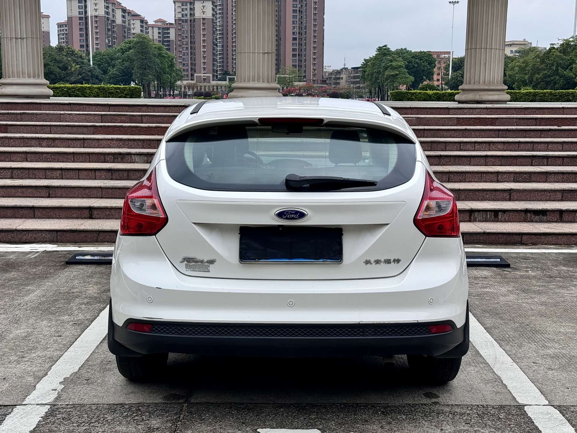 Ford Focus, 2014 7