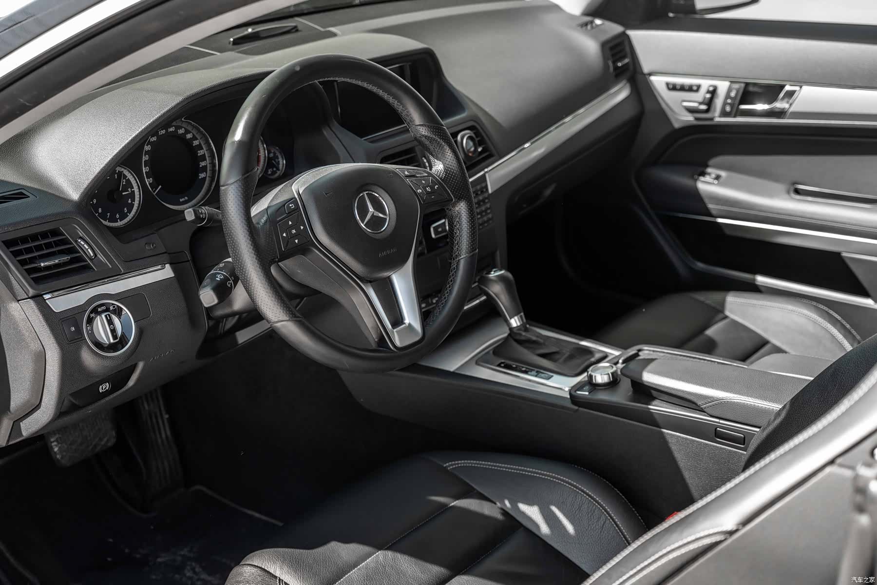 Mercedes-Benz E-Class, 2013 7