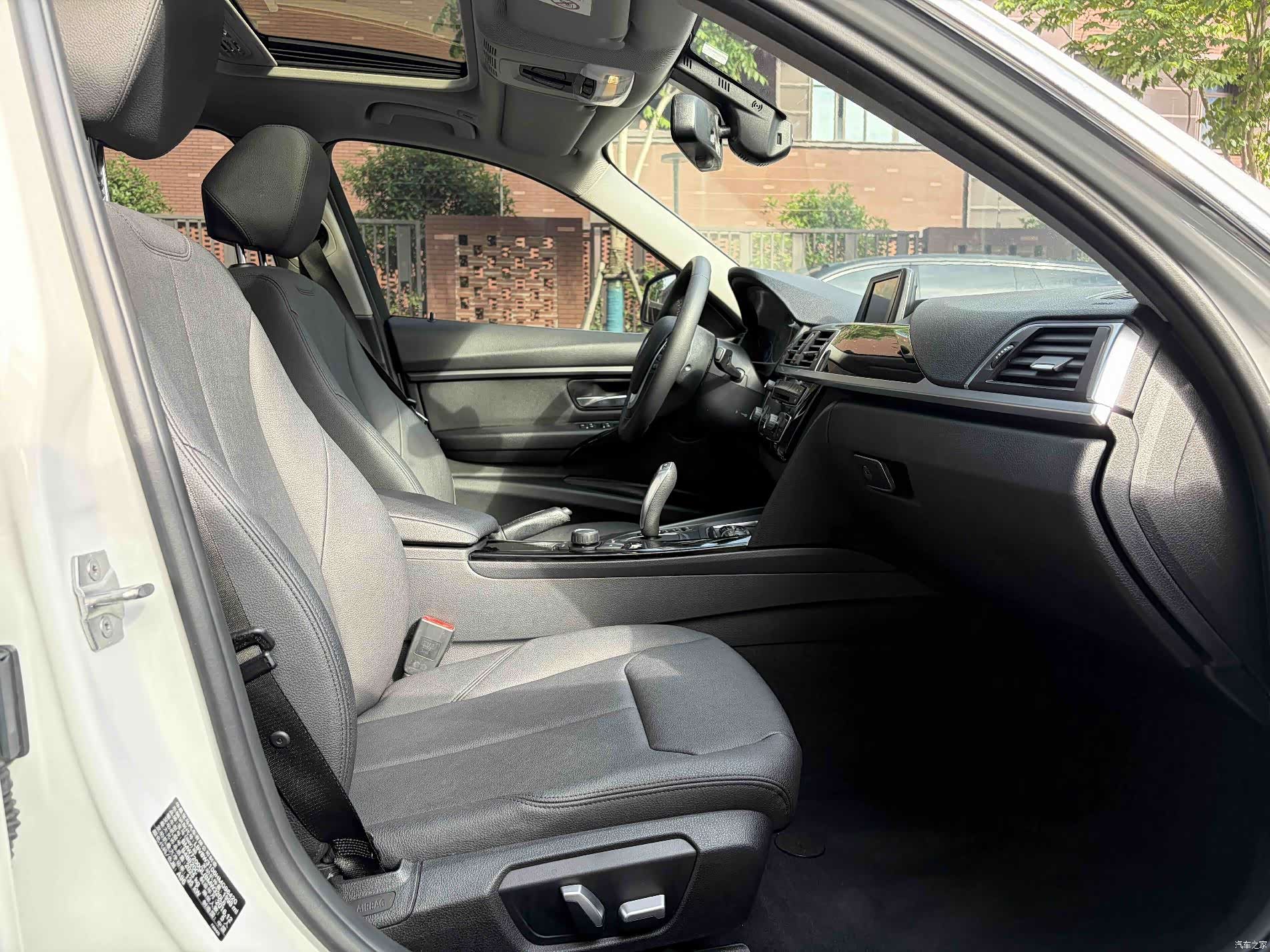 BMW 3 Series, 2017 15