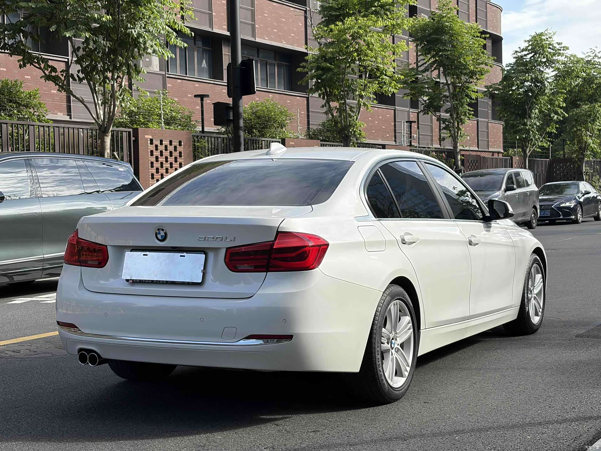 BMW 3 Series, 2017 17