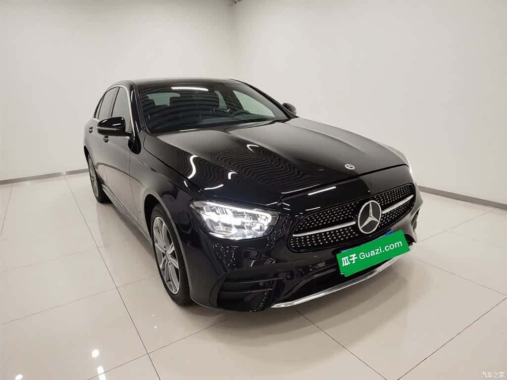 Mercedes-Benz E-Class, 2023 22