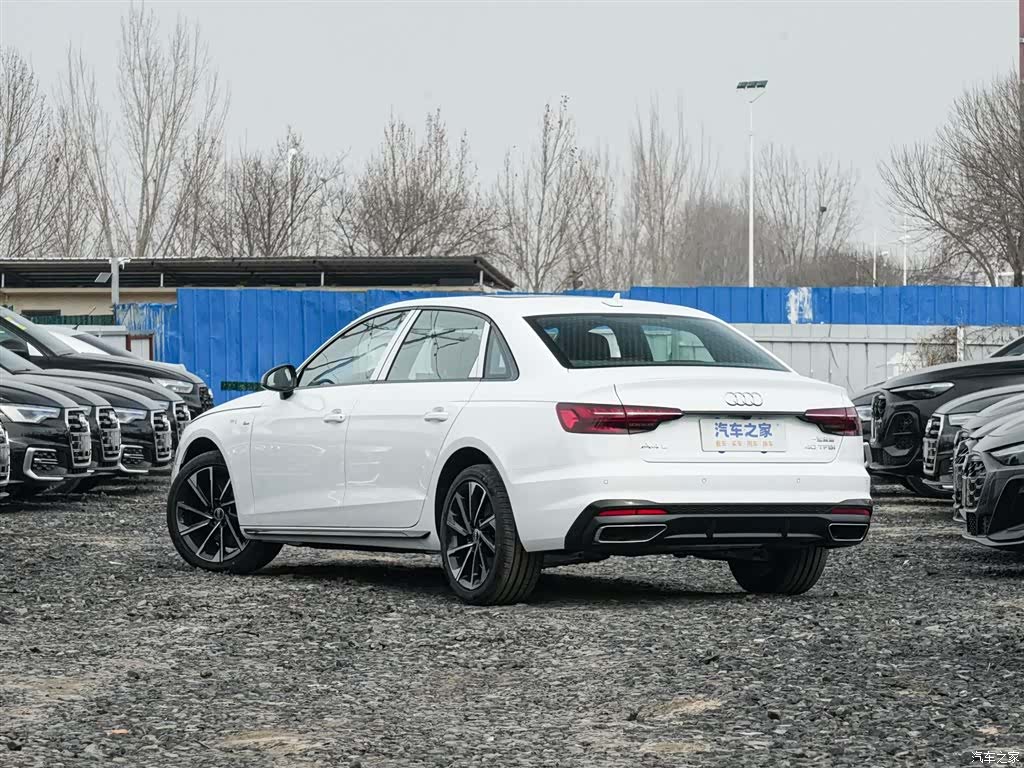 Audi A4L, 2024 все фото