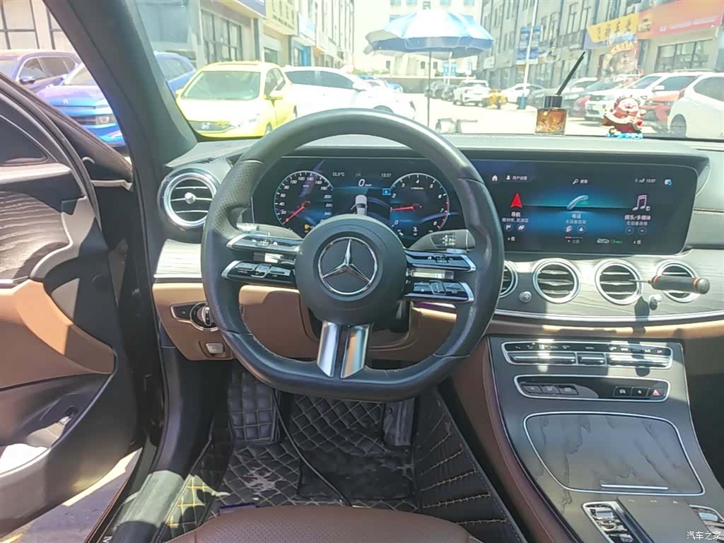 Mercedes-Benz E-Class, 2021 11
