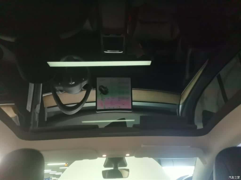 Tesla Model Y, 2021 18