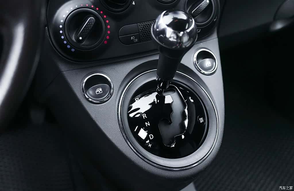 Fiat 500, 2012 18
