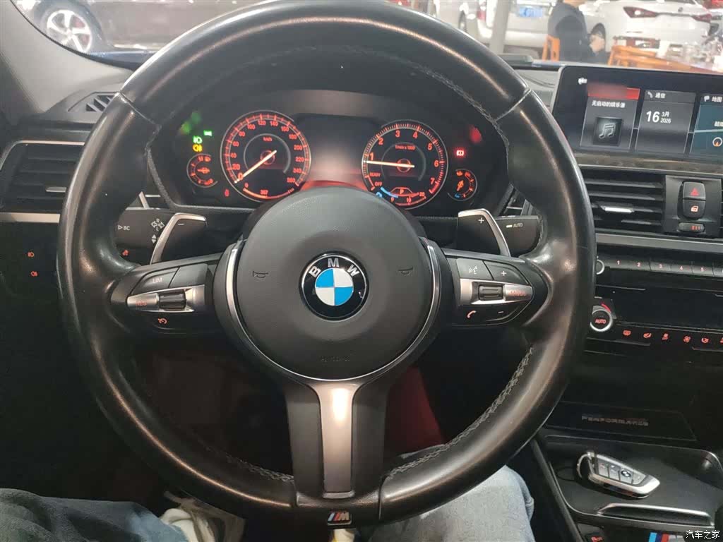 BMW 3 Series, 2018 7