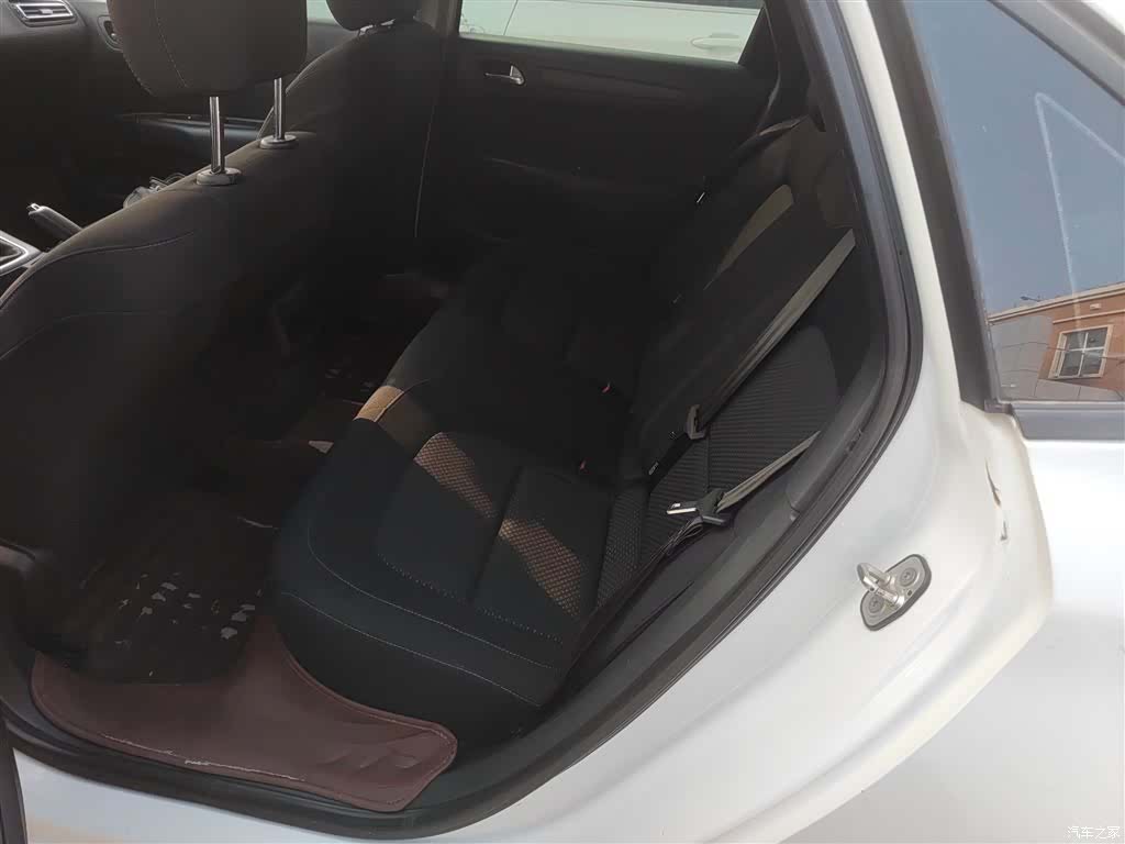 Citroen C4, 2016 13