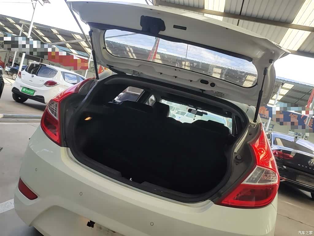 Hyundai GLX, 2016 19