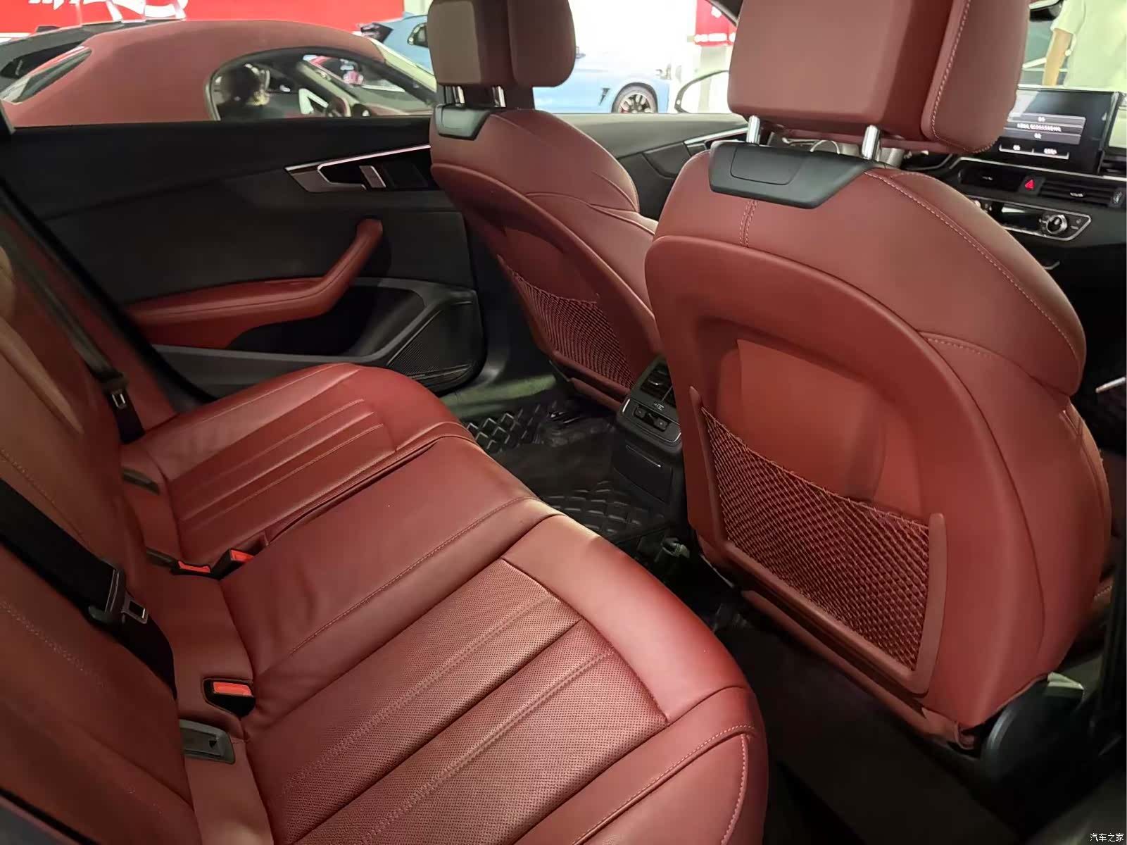 Audi A4L, 2023 16