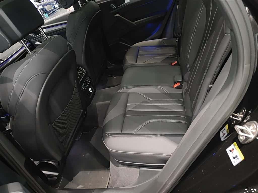 Audi Q5L, 2024 17