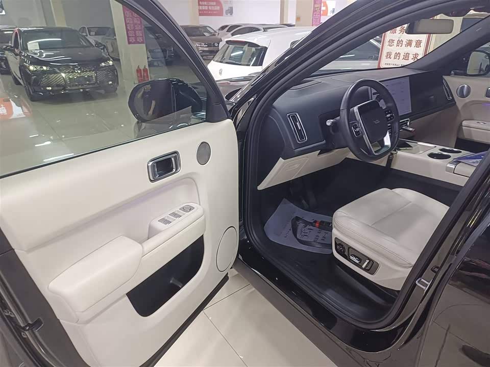 Li Auto Ideal L7