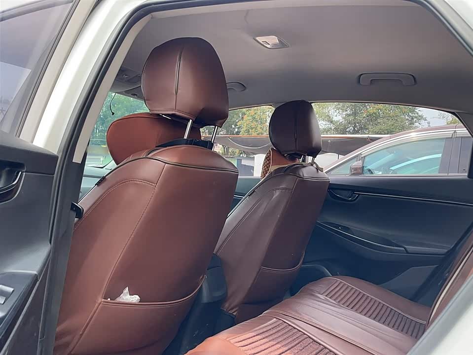 Hyundai Yuedong