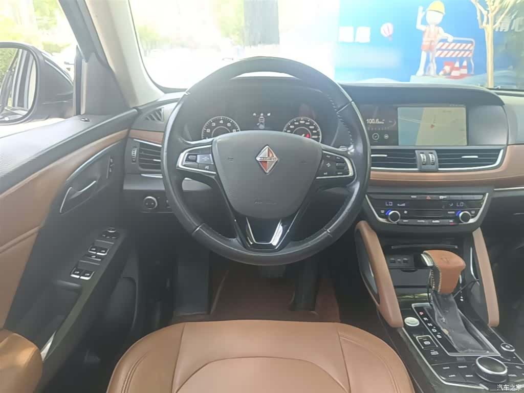 Borgward BX7, 2017 11