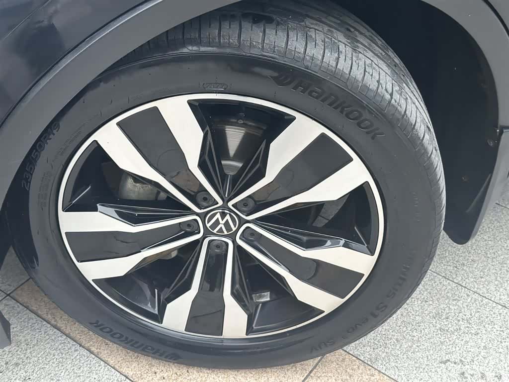 Volkswagen Tiguan L, 2023 17