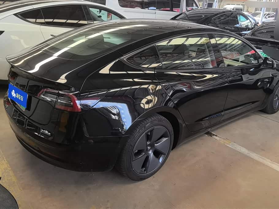 Tesla Model 3 Tesla Model 3