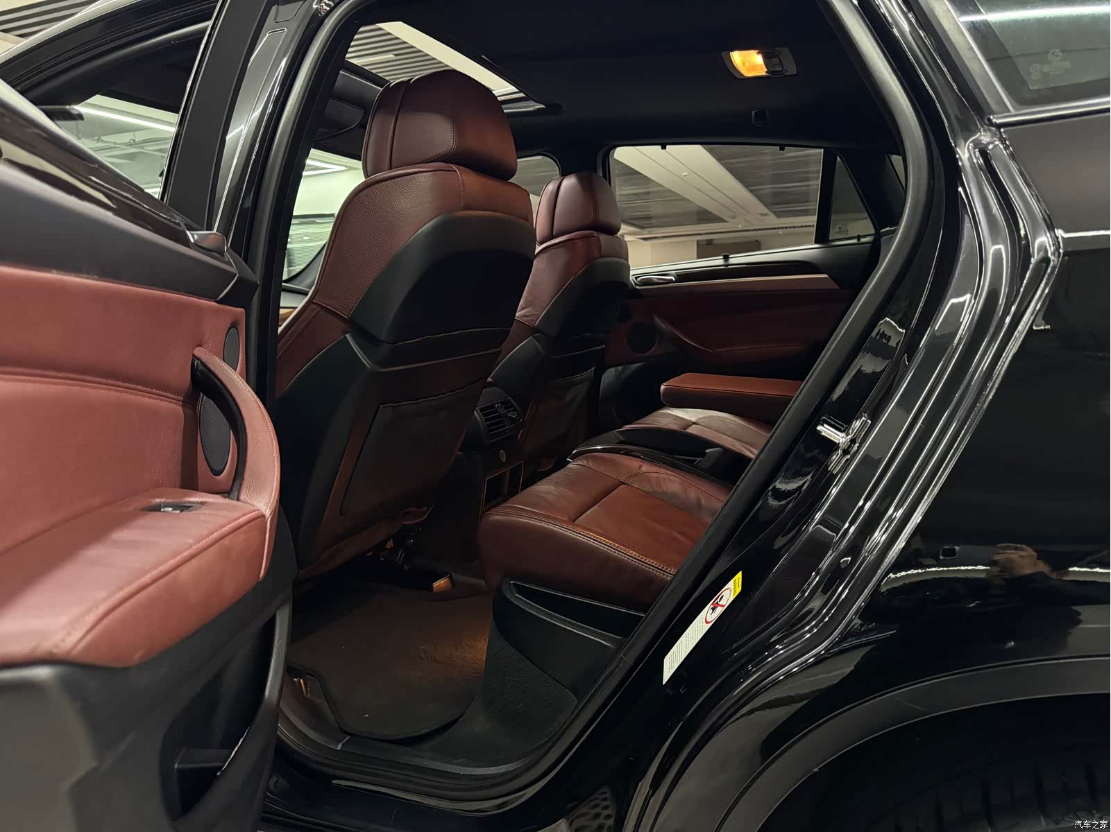 BMW X6, 2009 9