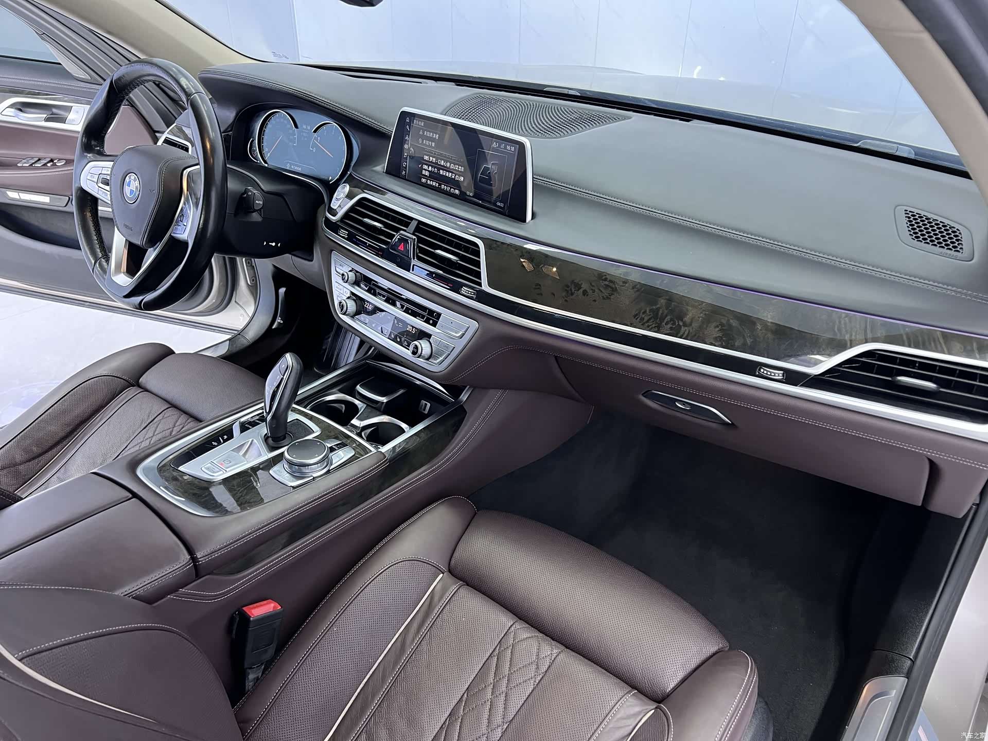 BMW 7 Series, 2017 10